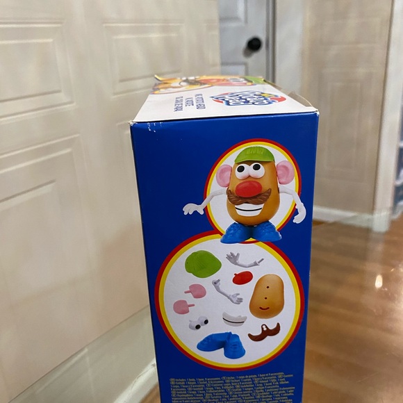 Mr. Potato Head Classic 11 Piece Set NIB 2019 Hasbro - Picture 6 of 7